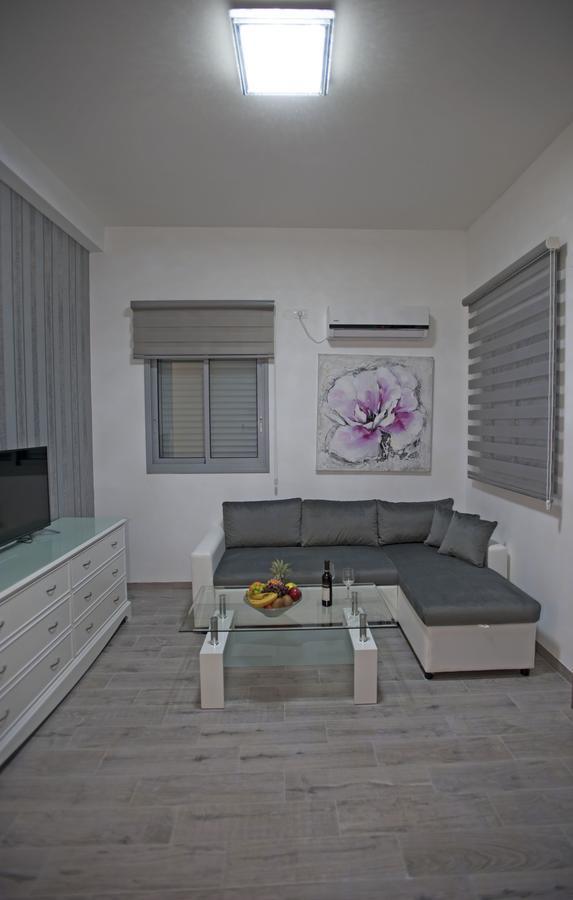 Rothschild 1929 Luxury Apartments Hotel Хайфа Екстер'єр фото