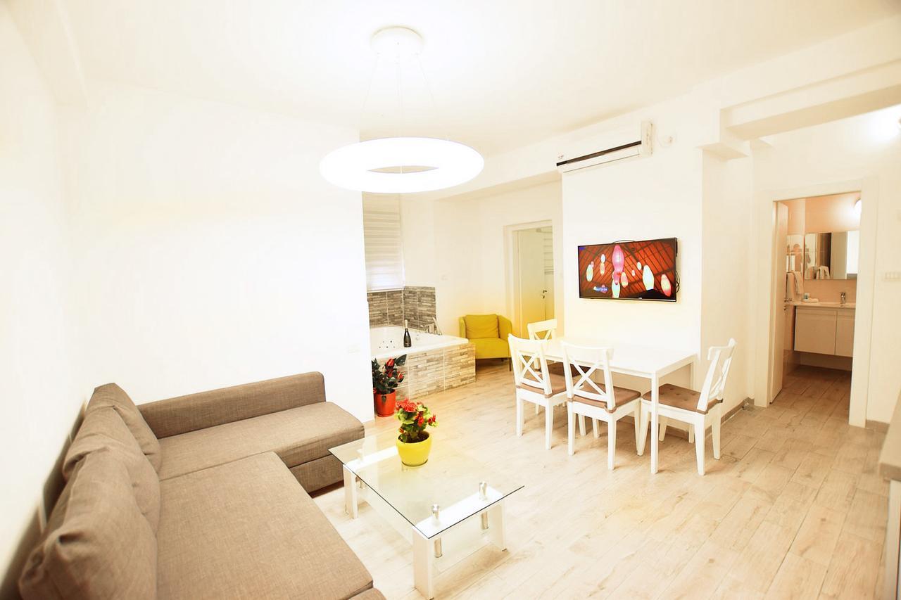 Rothschild 1929 Luxury Apartments Hotel Хайфа Екстер'єр фото