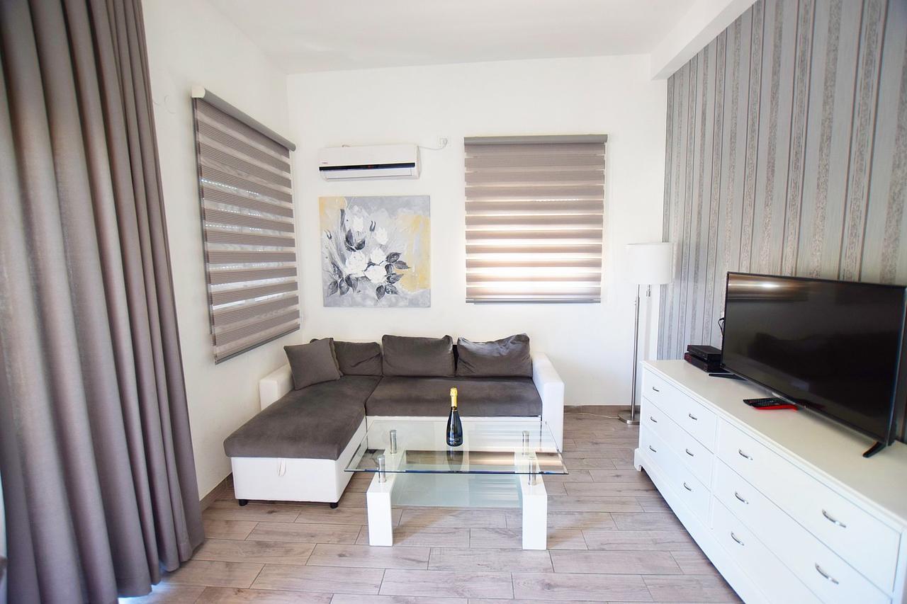 Rothschild 1929 Luxury Apartments Hotel Хайфа Екстер'єр фото