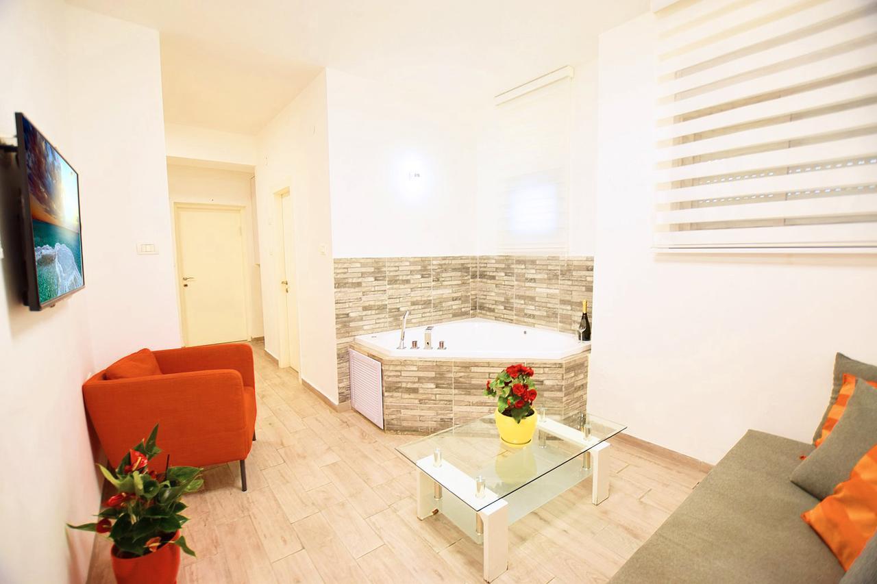 Rothschild 1929 Luxury Apartments Hotel Хайфа Екстер'єр фото